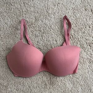 Victoria's Secret « Incredible » Demi Bra
